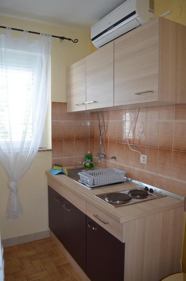 Apartments Aneva Baška Exterior foto